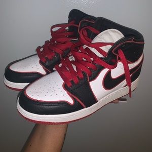 Retro Jordan 1s - Bloodline